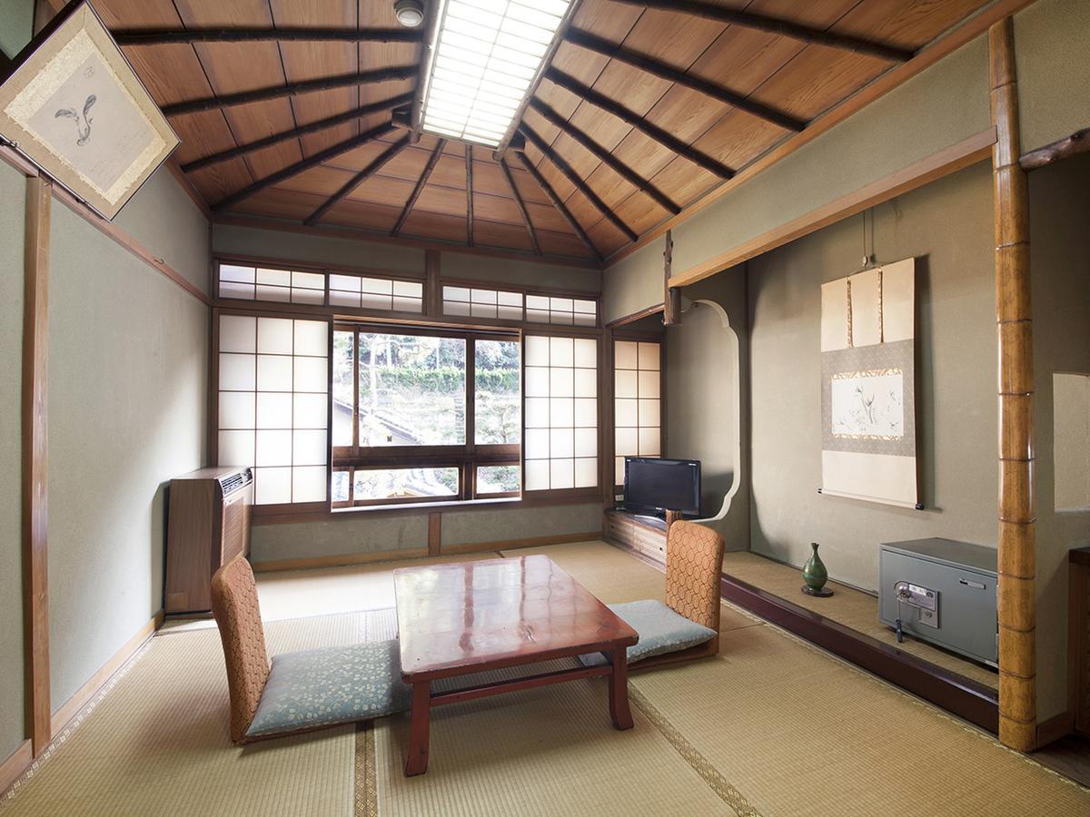 Itaniya Hotell Sakurai Exteriör bild